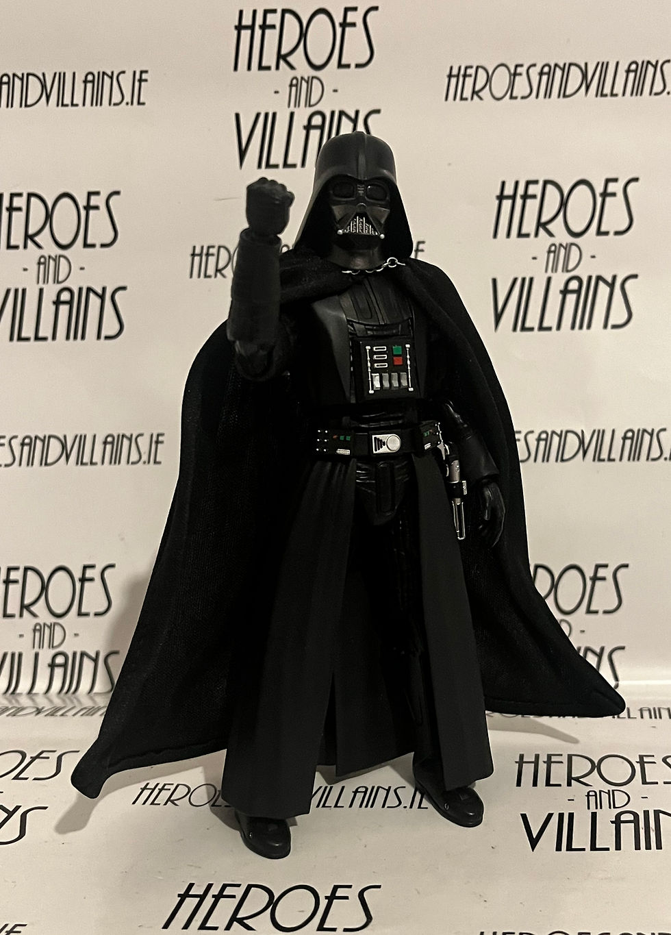 Miniaturbild: STAR WARS S.H.FIGUARTS A NEW HOPE DARTH VADER (BANDAI TAMASHI NATIONS 2018)