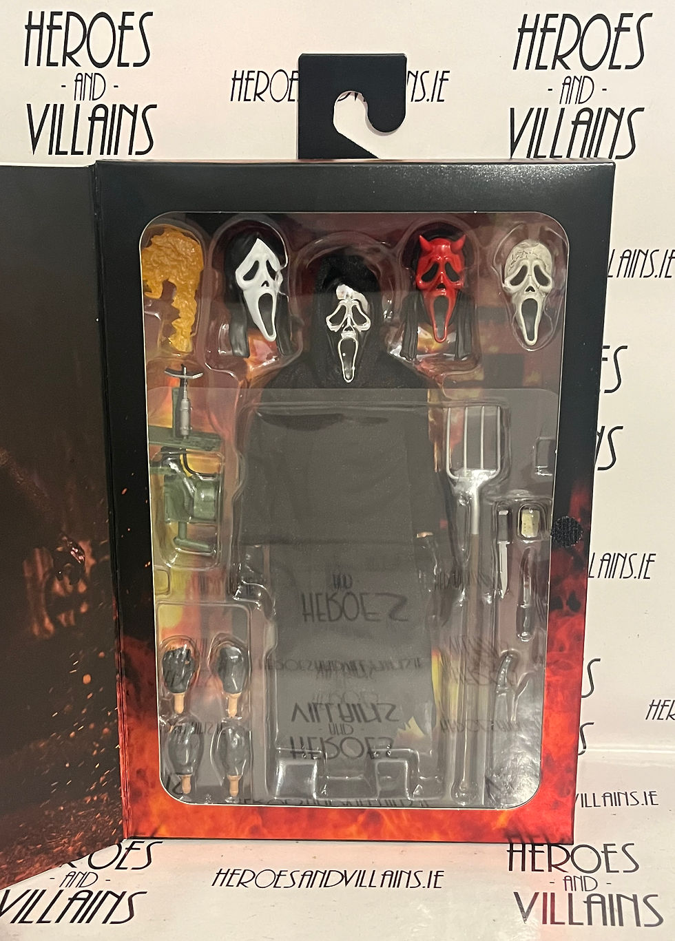 Miniaturbild: SCREAM ULTIMATE INFERNO GHOST FACE (NECA 2024) 
