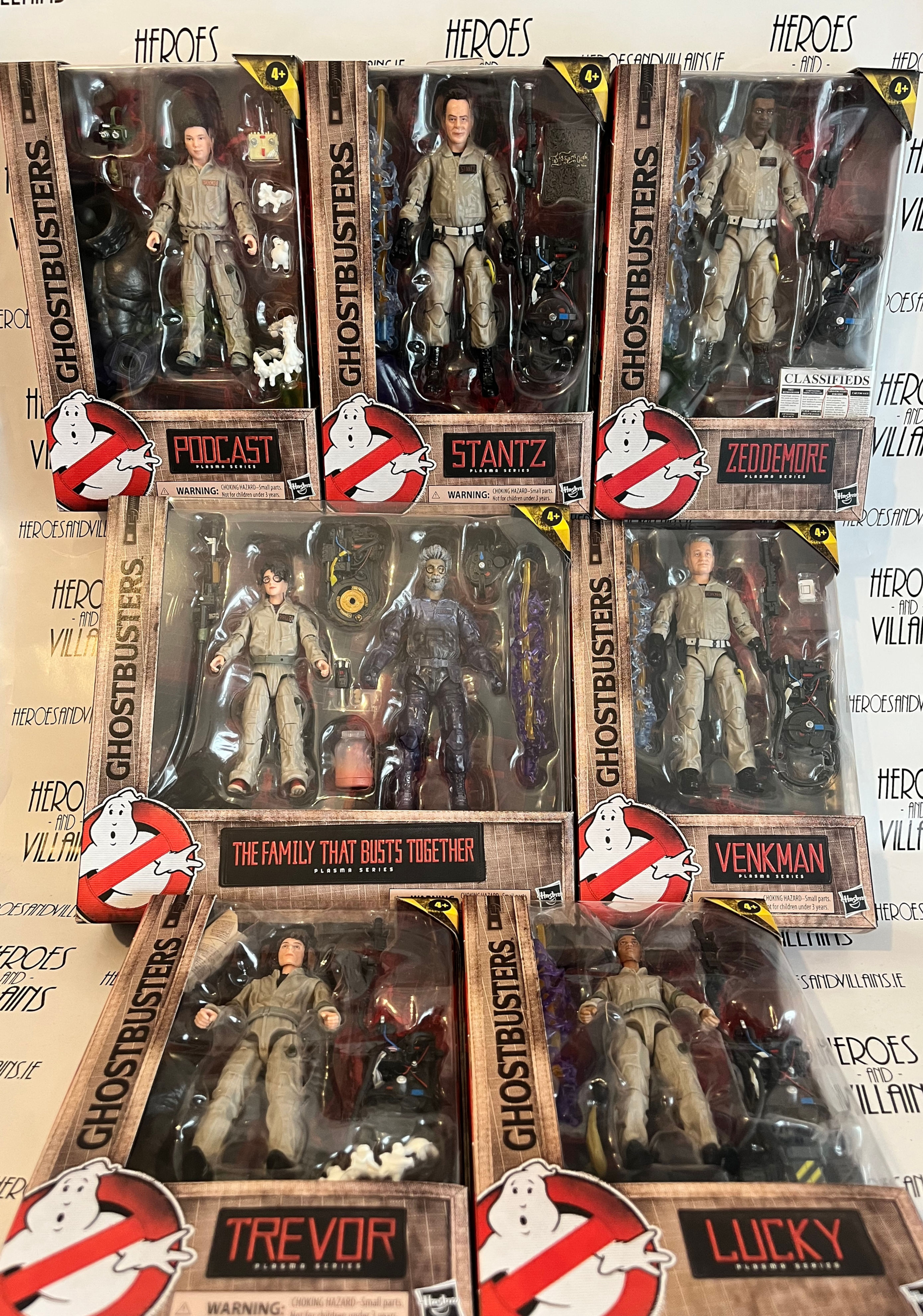 GHOSTBUSTERS AFTERLIFE PLASMA SERIES SET OF 8 FIGS AND BONUS TERROR DOG BAF (HAS