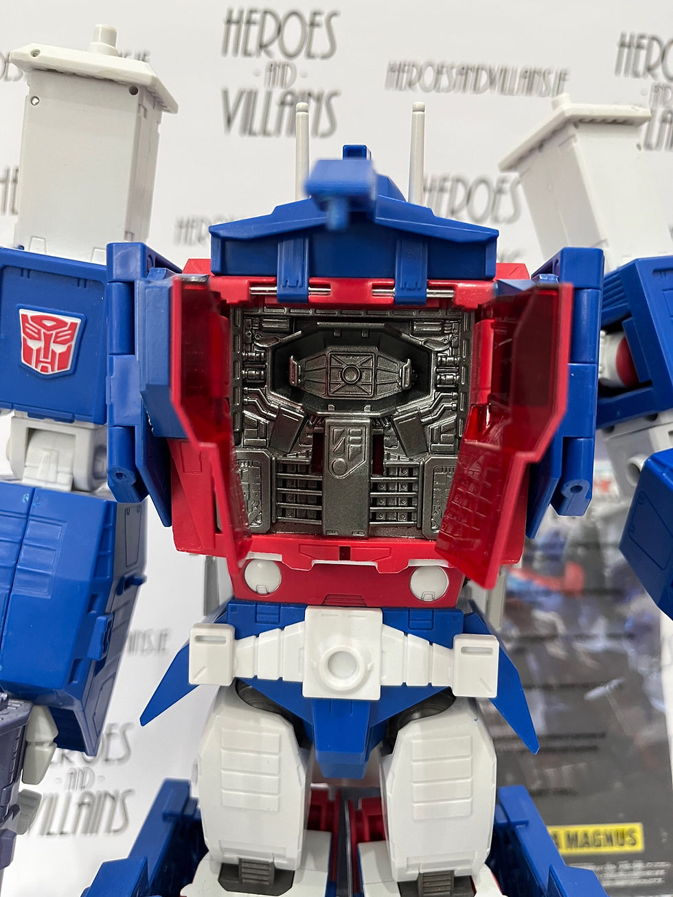 Thumbnail: TRANSFORMERS MASTERPIECE MP-22 ULTRA MAGNUS (TAKARA 2015) 
