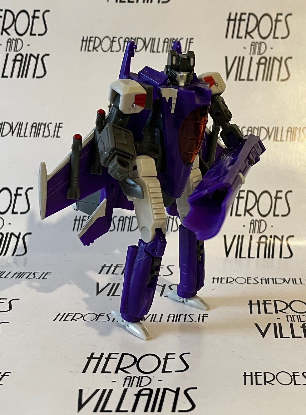 TRANSFORMERS CYBERTRON DELUXE DECEPTICON SKYWARP (HASBRO 2006)