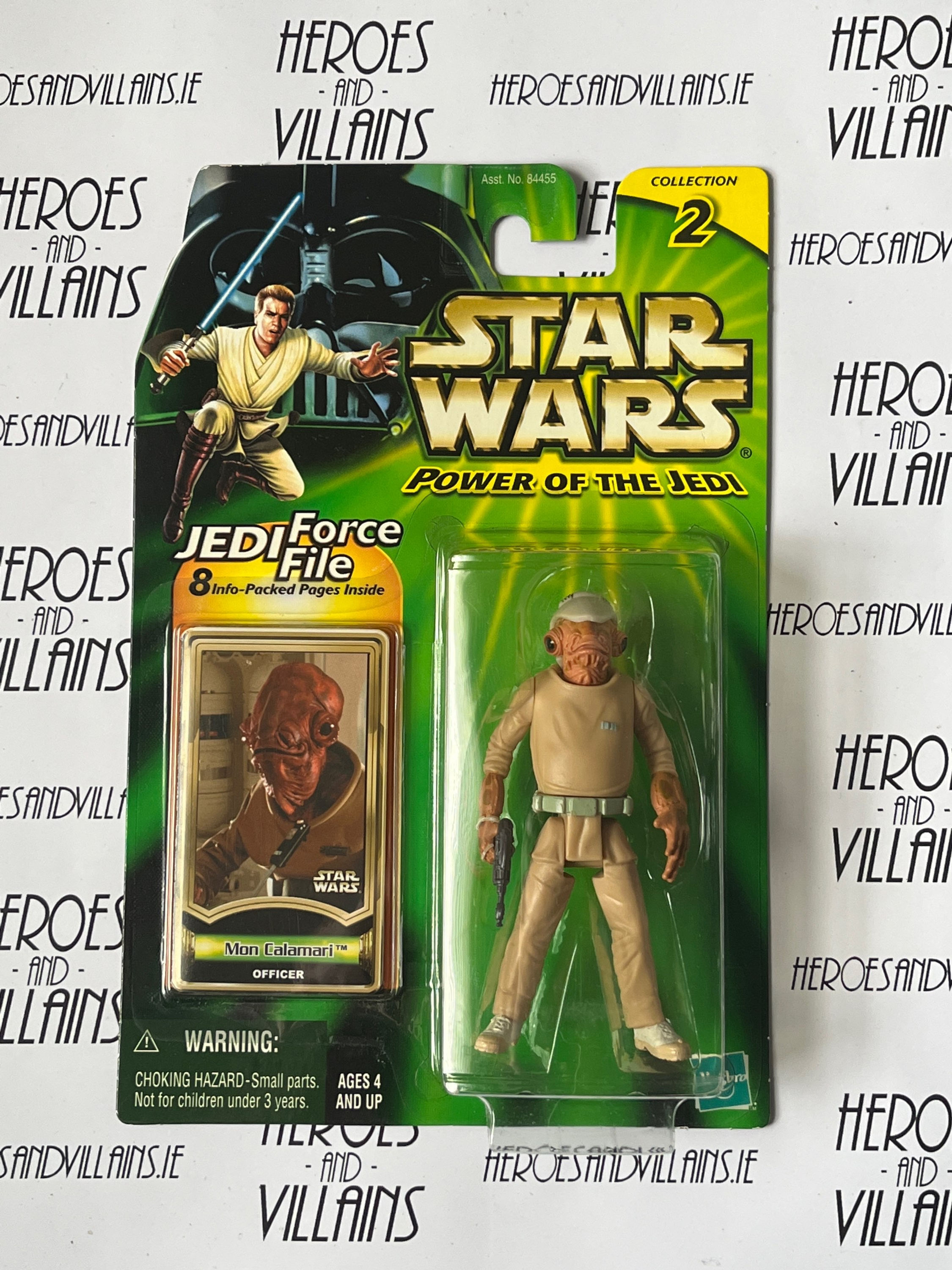 STAR WARS 3 3/4” POTJ MON CALAMARI OFFICER (HASBRO 2000)