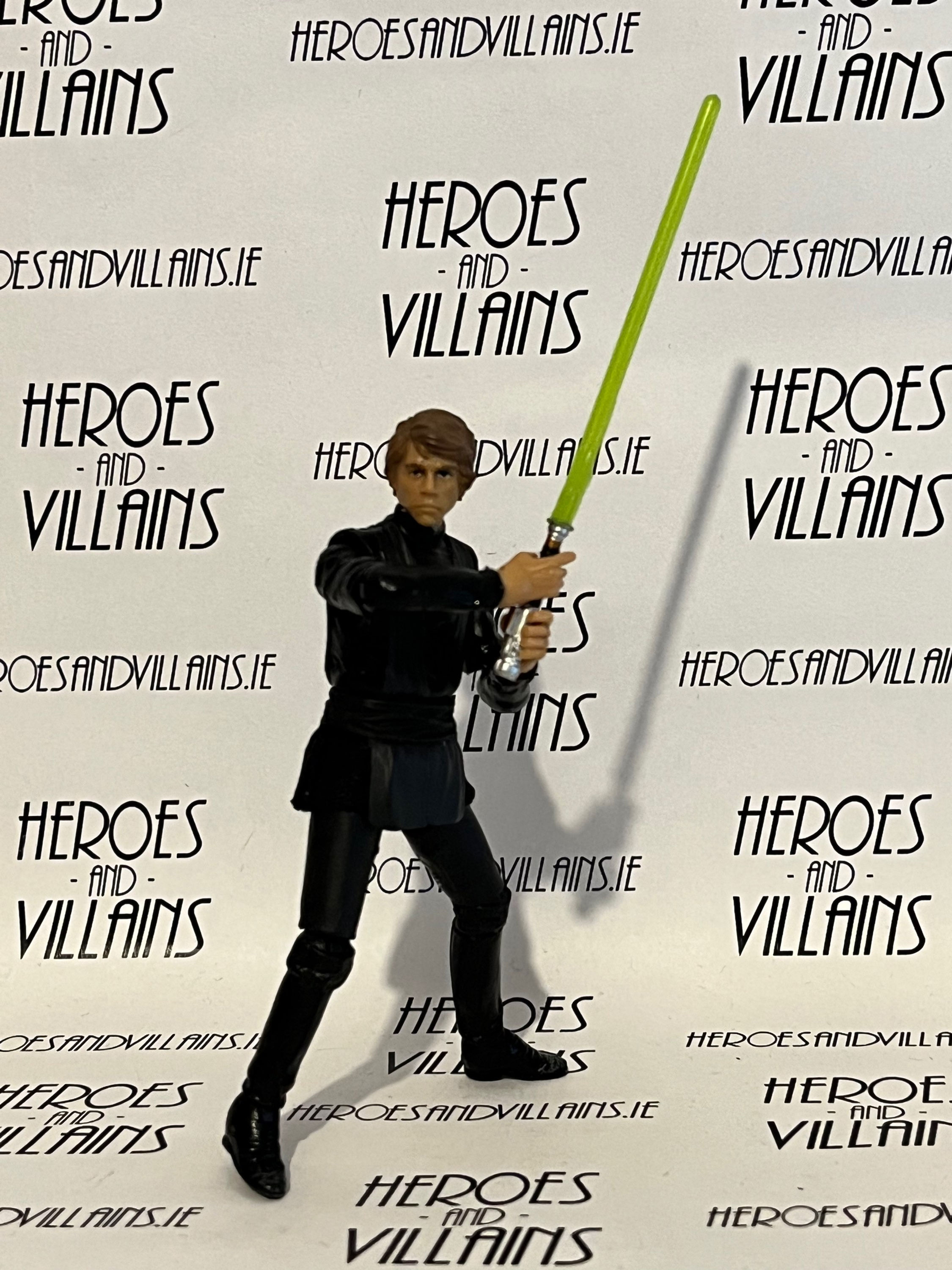 STAR WARS 3 3/4" VINTAGE COLLECTION #87 LUKE SKYWALKER LIGHTSABER CONSTRUCTION (