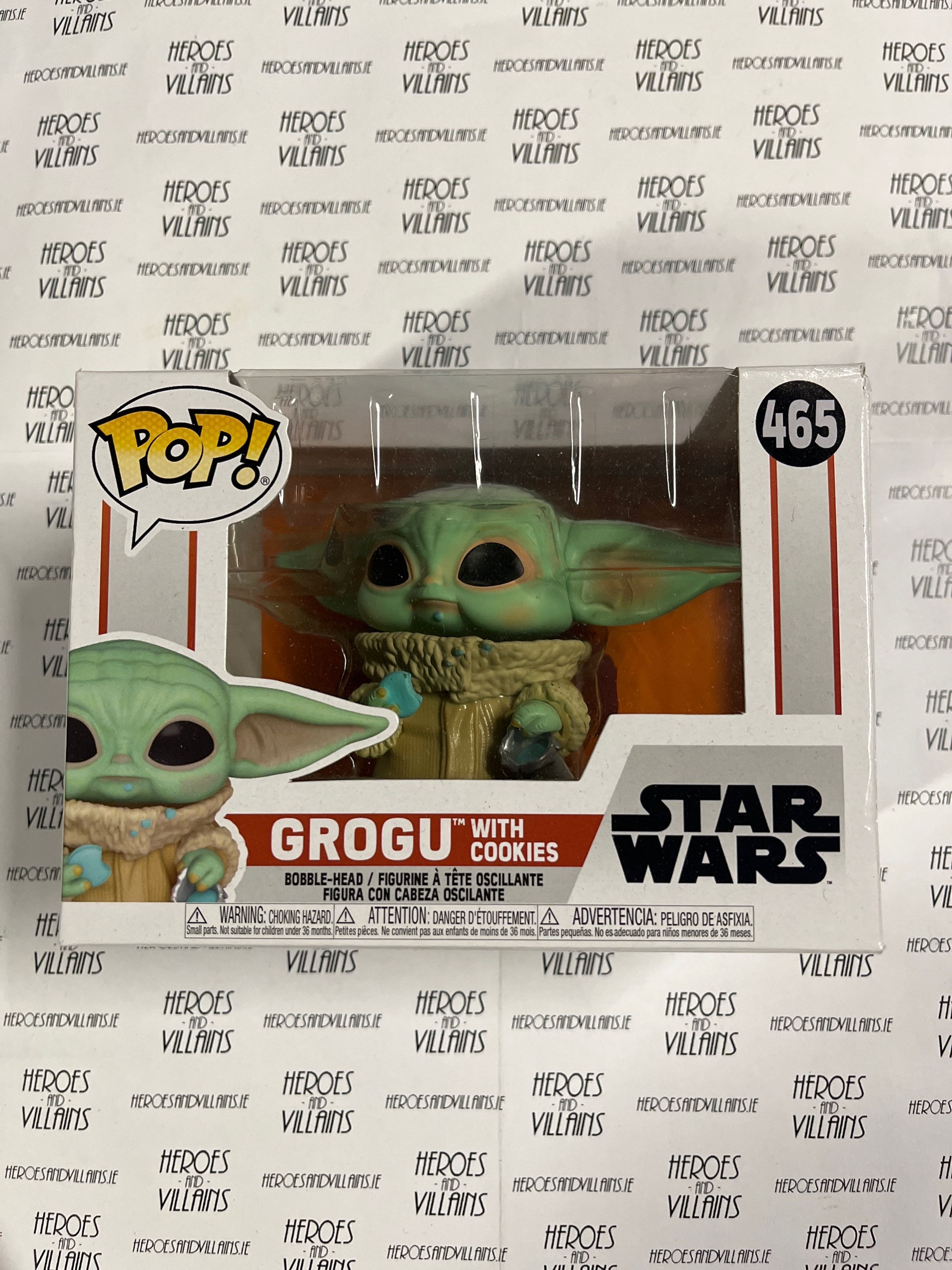 POP! STAR WARS 465 MANDALORIAN CHILD GROGU WITH COOKIES (FUNKO)