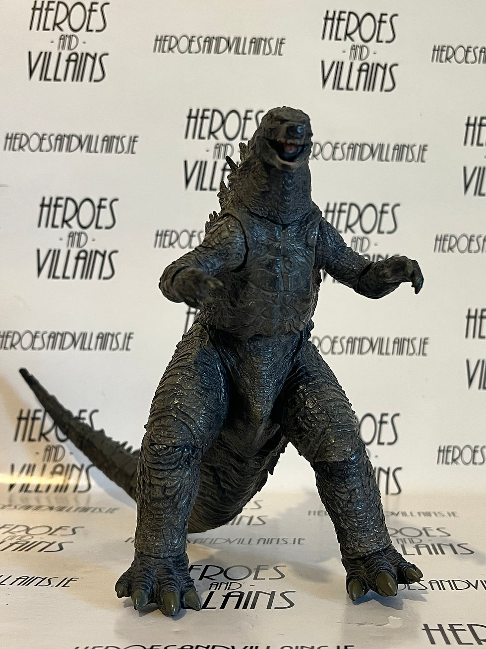 Thumbnail: GODZILLA MONSTERVERSE GODZILLA 2014 (NECA 2020)