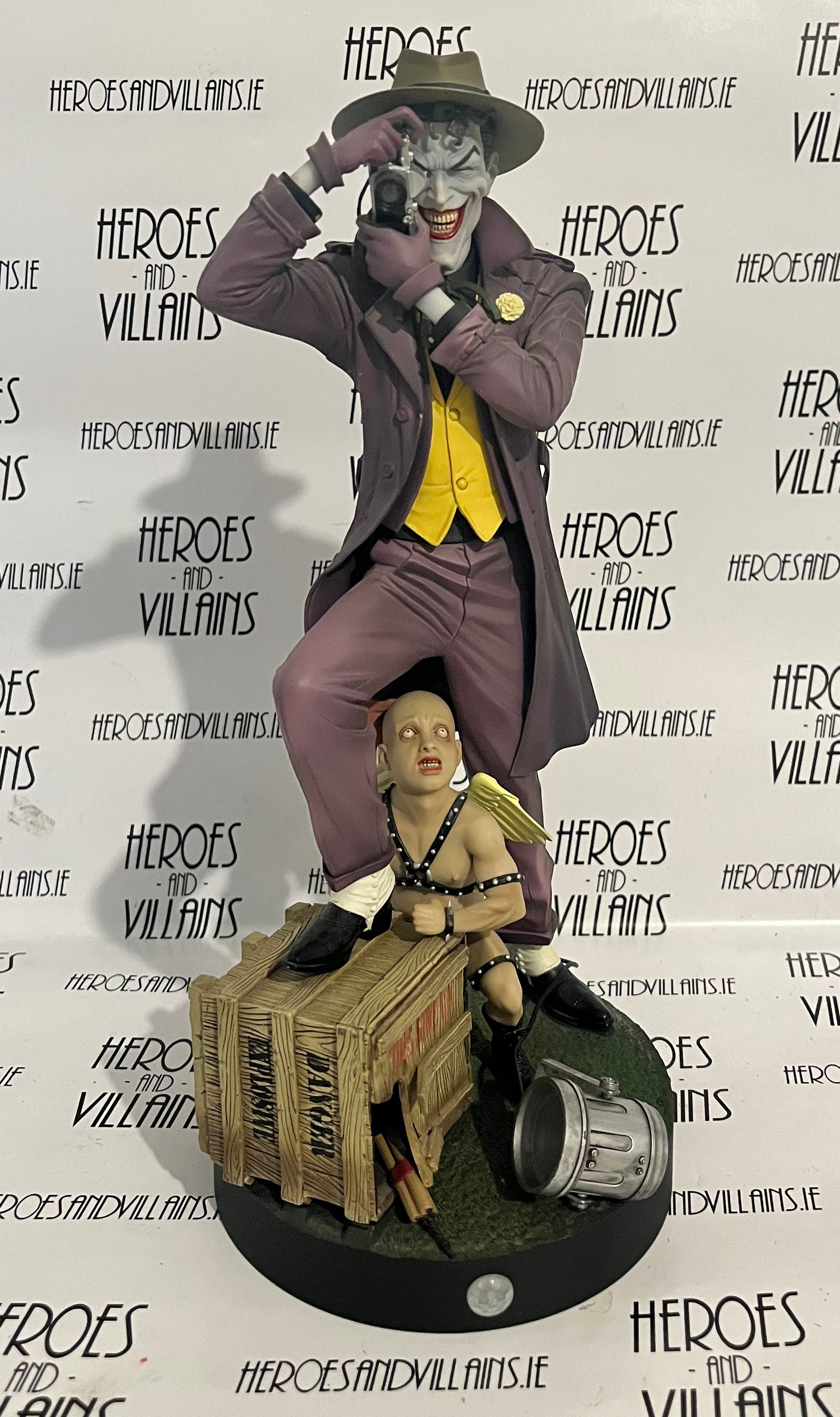 BATMAN THE KILLING JOKE 1/6 JOKER STATUE (KOTOBUKIYA 2013)