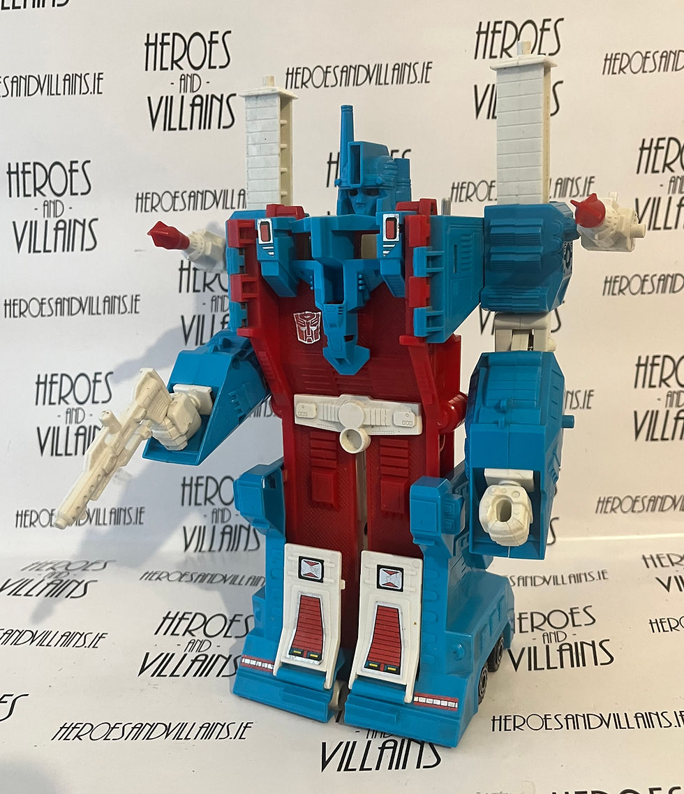 TRANSFORMERS G1 AUTOBOT CITY COMMANDER ULTRA MAGNUS (HASBRO 1986)