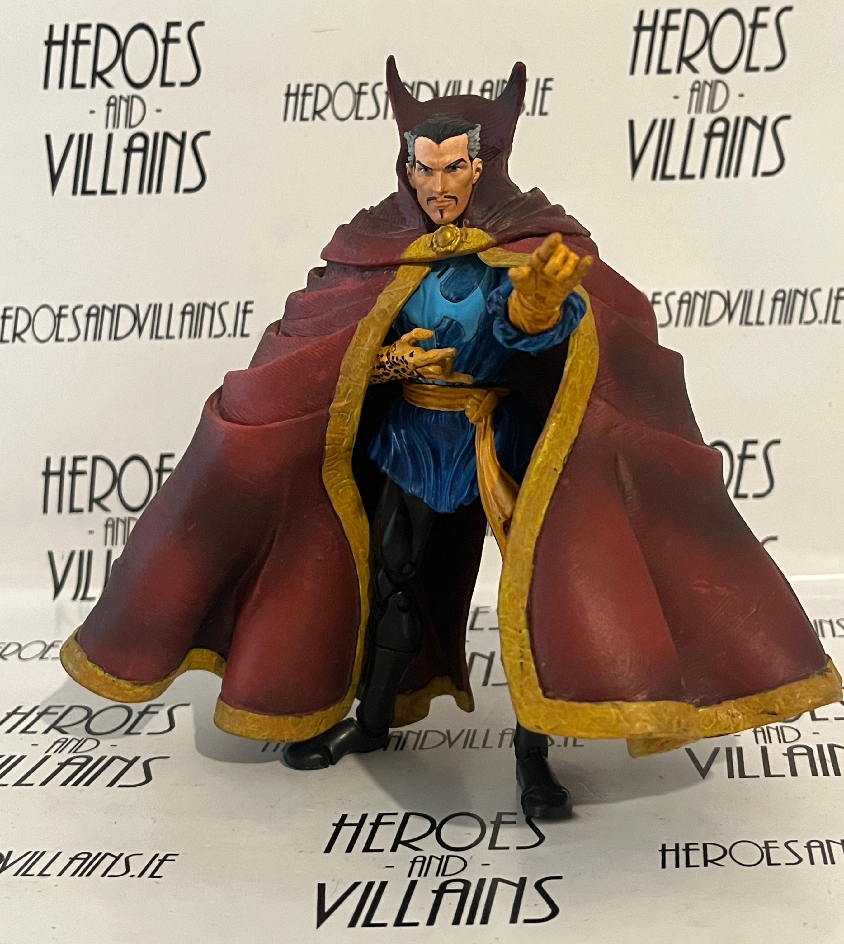 MARVEL LEGENDS GALACTUS BAF WAVE DOCTORS STRANGE (TOYBIZ 2005) 