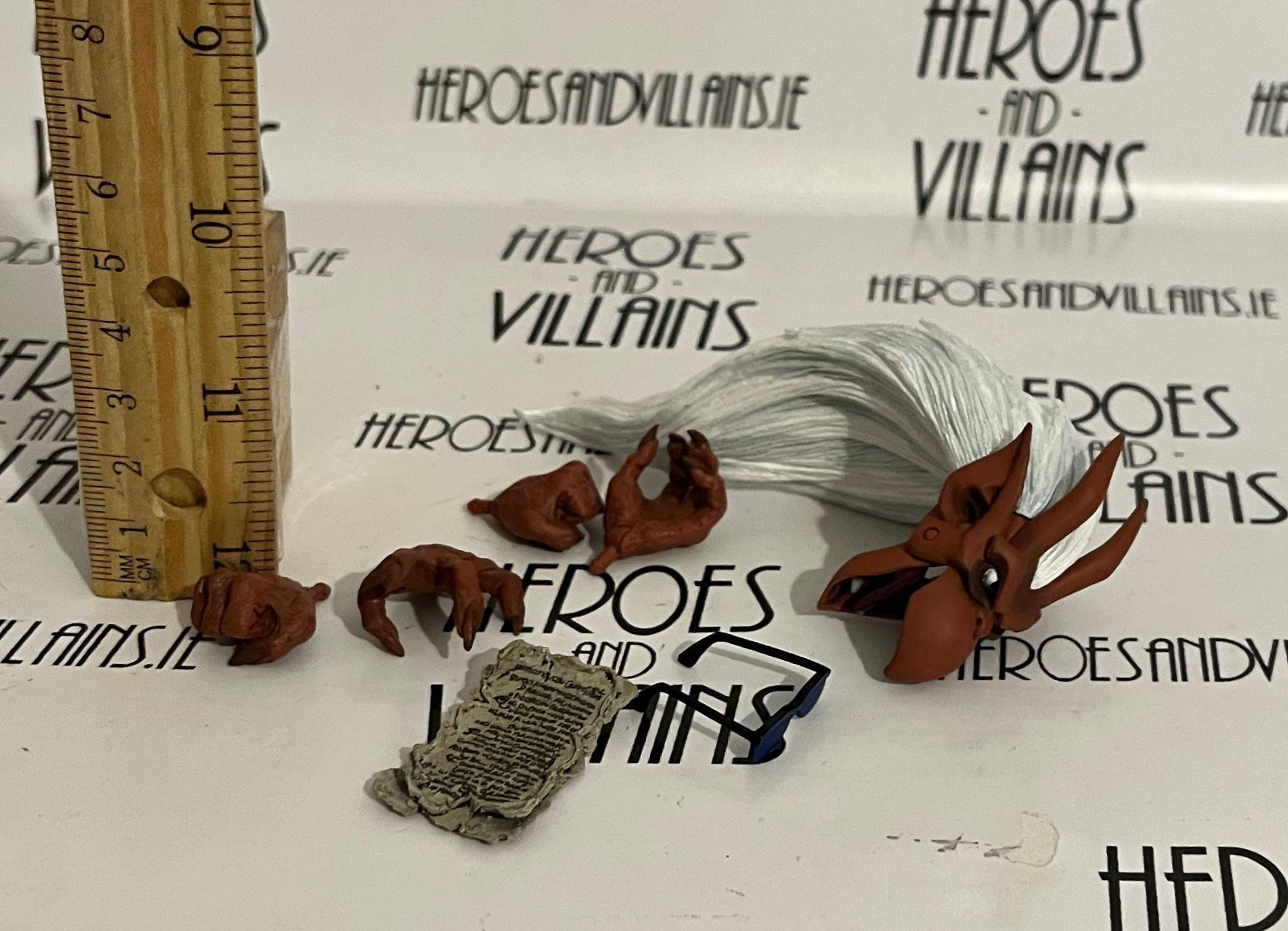 SPARE PARTS: GARGOYLES ULTIMATE BROOKLYN HEADS AND PARTS (NECA 2023)