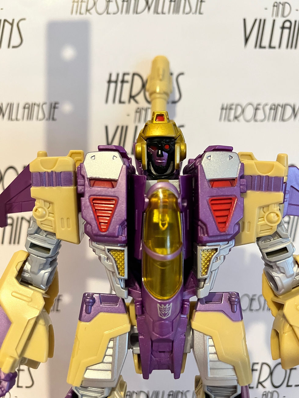 Thumbnail: TRANSFORMERS GENERATIONS TG22 DECEPTICON VOYAGER BLITZWING (TAKARA 2013)