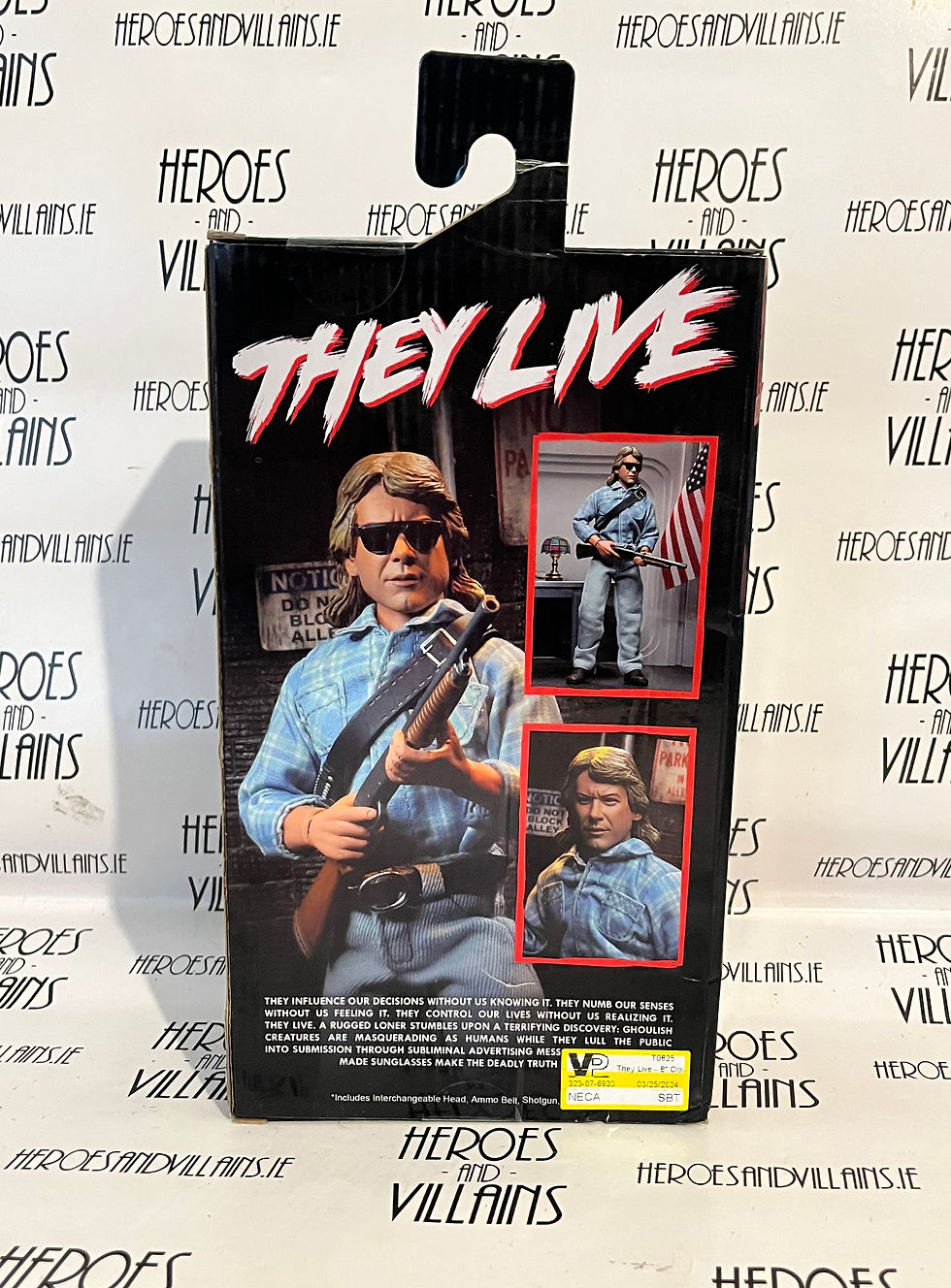 Miniature : THEY LIVE RETRO 8" CLOTHED  JOHN NADA (NECA 2020