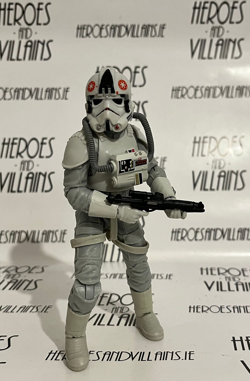 STAR WARS BLACK SERIES 6” TESB IMPERIAL AT-AT DRIVER (HASBRO 2017)