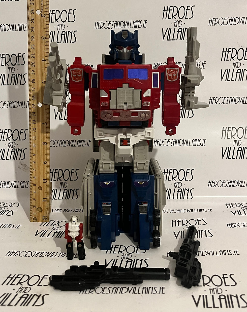 Miniaturbild: TRANSFORMERS G1 AUTOBOT LEADER POWERMASTER OPTIMUS PRIME (HASBRO 1988)