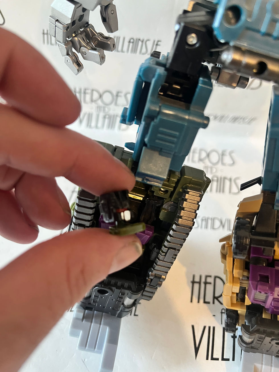 Thumbnail: SPARE PARTS: TRANSFORMING PL-0 RUINER- NOT LEGENDS BRUTICUS / COMBATICONS (POCKE