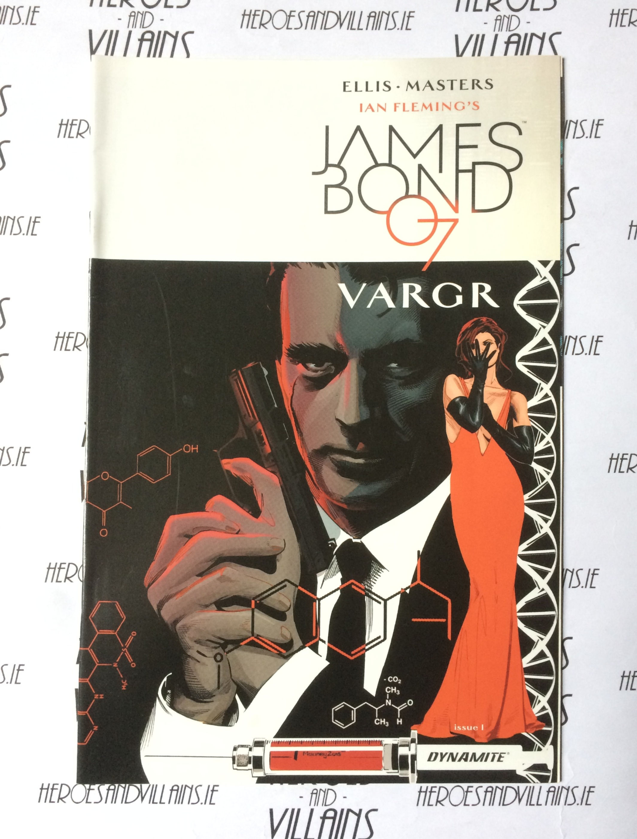 JAMES BOND 007 VARGER #1 MOONEY VARIANT (DYNAMITE 2015)