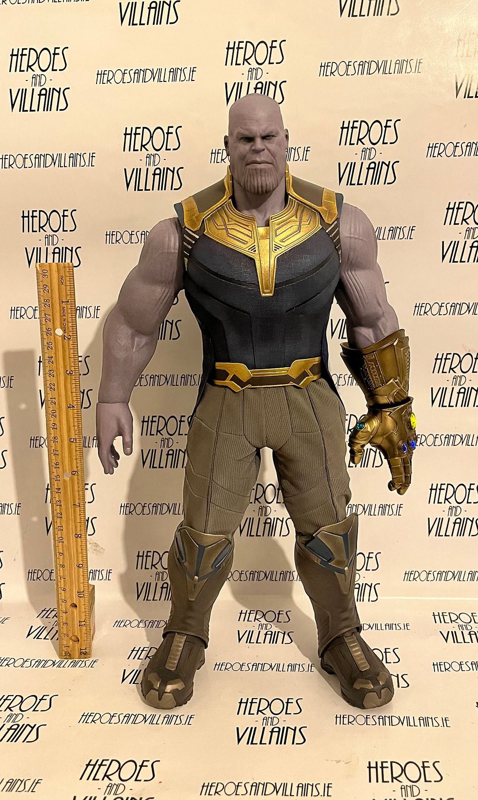 Miniature : AVENGERS INFINITY WAR 1/6 THANOS MMS479  (HOT TOYS 2019)
