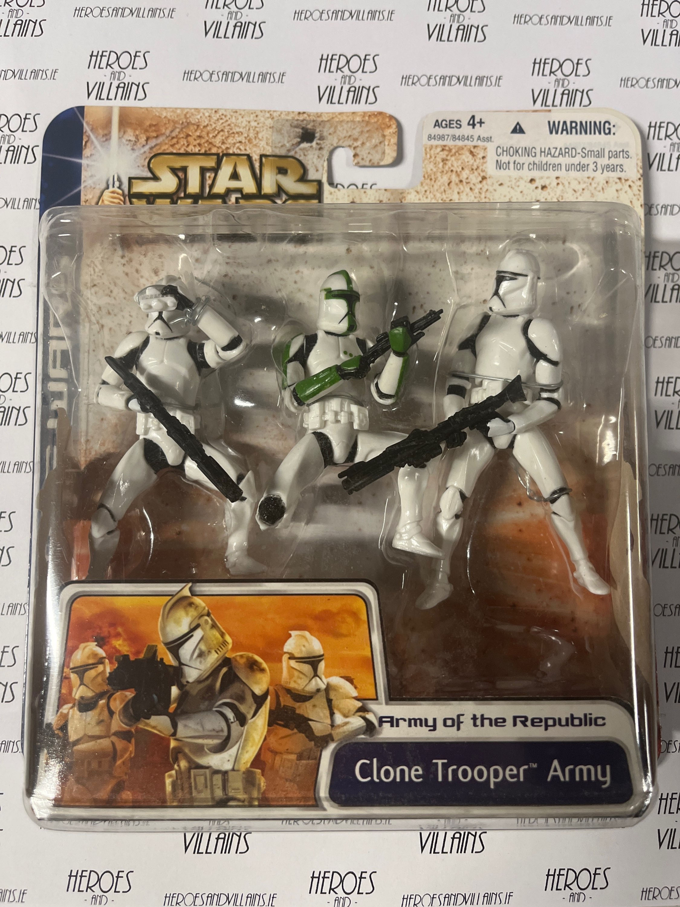 STAR WARS 3 3/4" CLONE WARS CLONE TROOPERS GREEN - ARMY OF THE REPUBLIC (HASBRO
