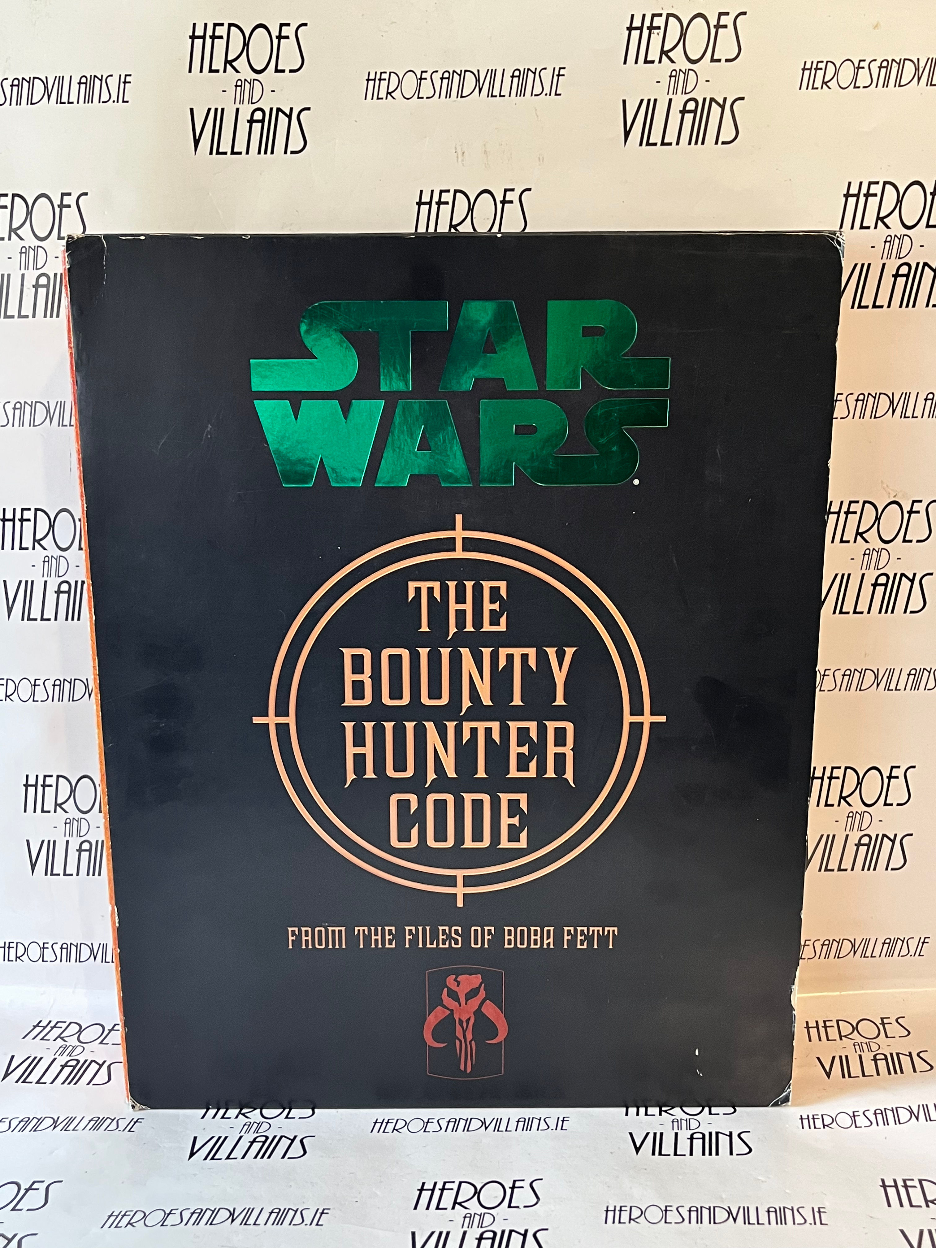 STAR WARS THE BOUNTY HUNTER CODE FROM THE FILES OF BOBA FETT COLLECTORS VAULT ED