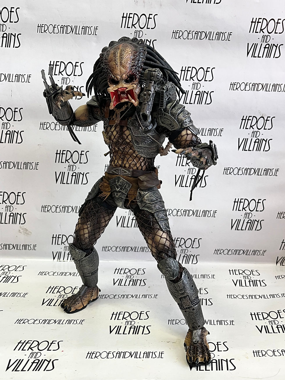 サムネイル： PREDATOR 1/6 JUNGLE HUNTER PREDATOR MMS 90 (HOT TOYS 2009)