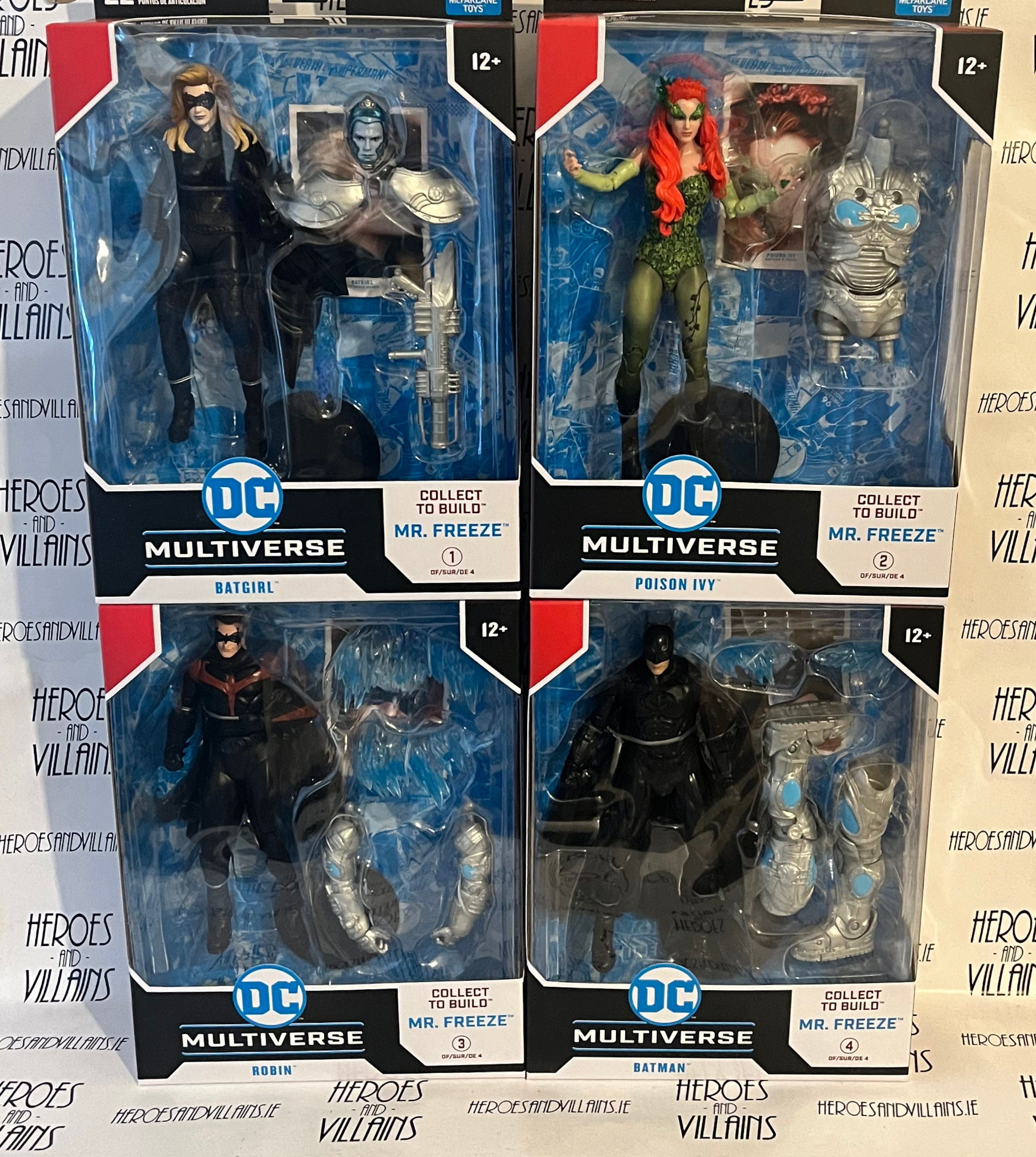 DCMULTIVERSE BATMAN AND ROBIN BUILD MR FREEZE 4 FIGURE SET OF BA