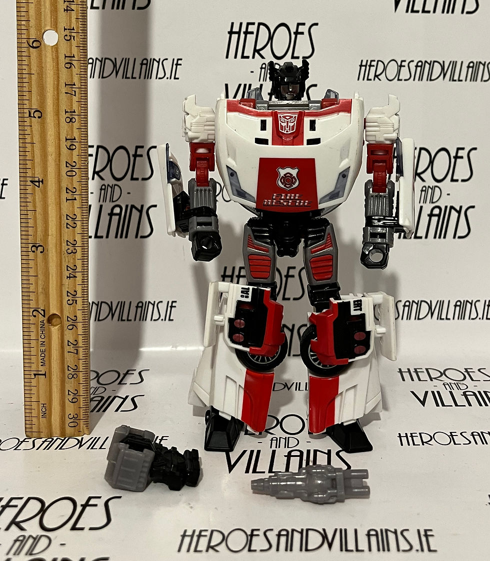 Thumbnail: TRANSFORMERS UNIVERSE DELUXE AUTOBOT RED ALERT (HASBRO 2010)