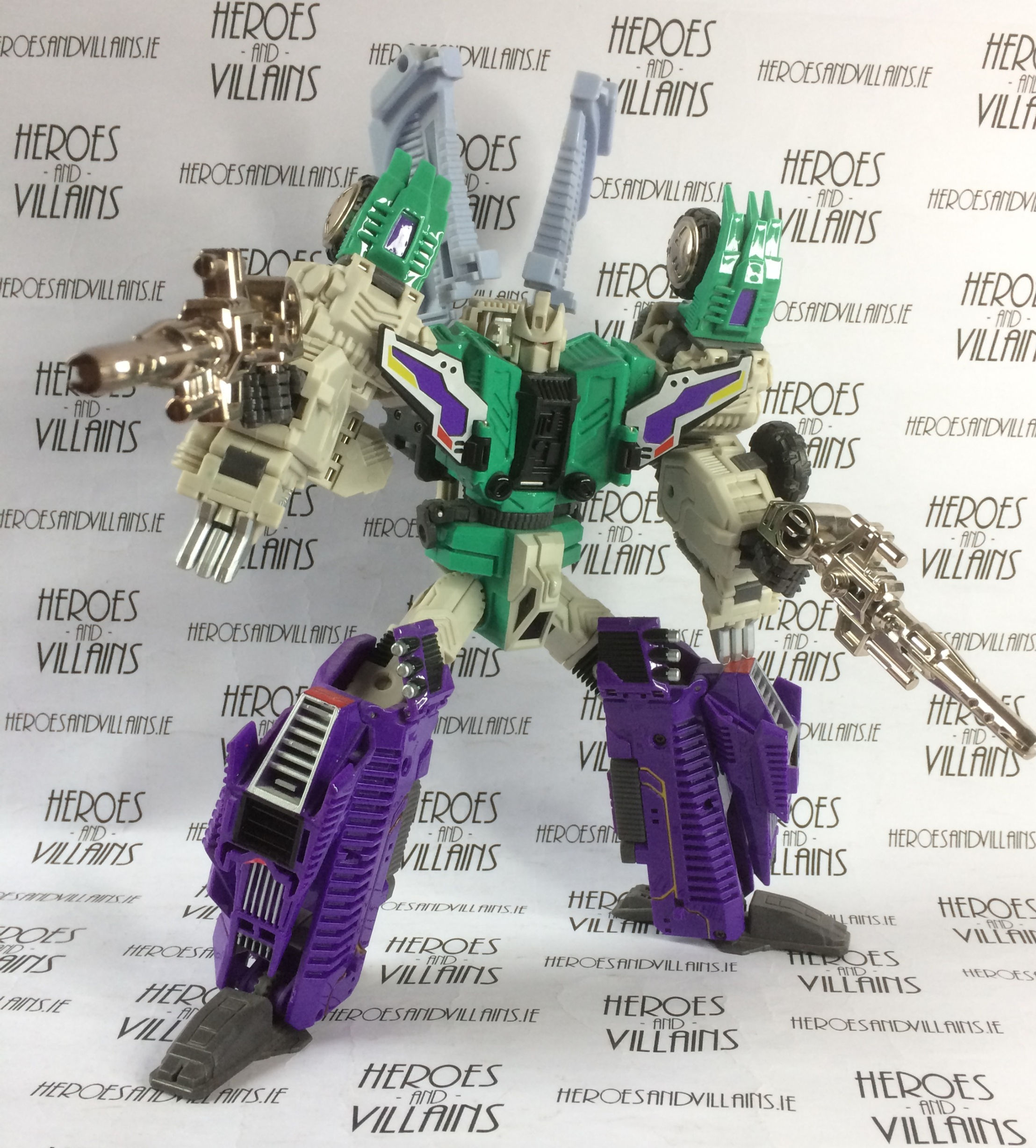 TRANSFORMING R-01C TERMINUS HEXATRON CONTINUM- NOT SIXSHOT (MASTERMIND CREATIONS