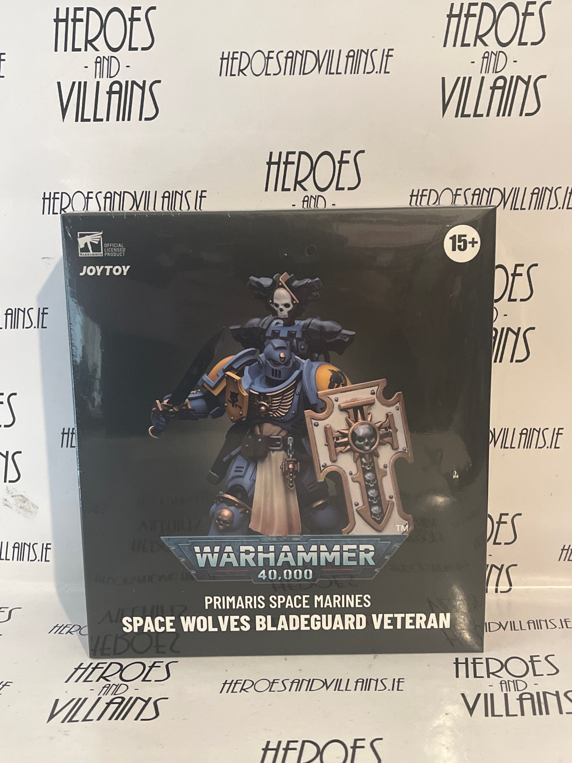 WARHAMMER 40K 1/18 PRIMARIS SPACE MARINES SPACE WOLVES BLADEGUARD VETERAN  (JOY 