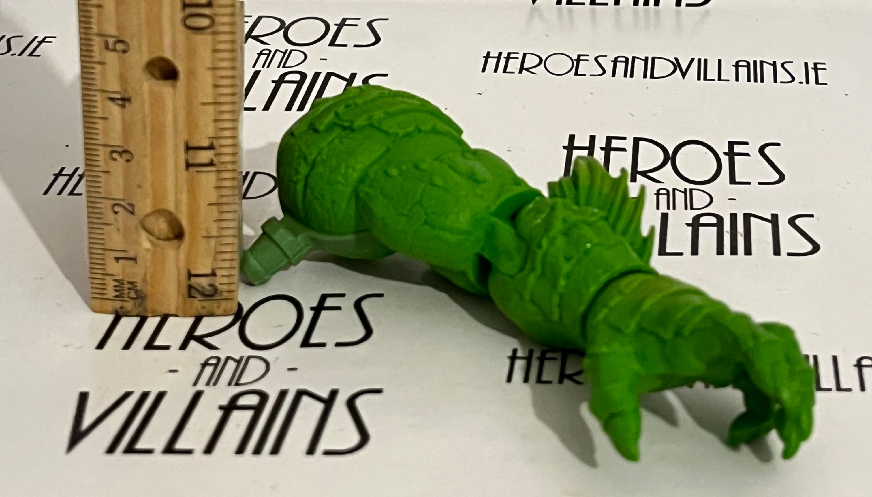 SPARE PARTS: MARVEL LEGENDS CH'OD BAF PART LEFT HAND (HASBRO 2023)