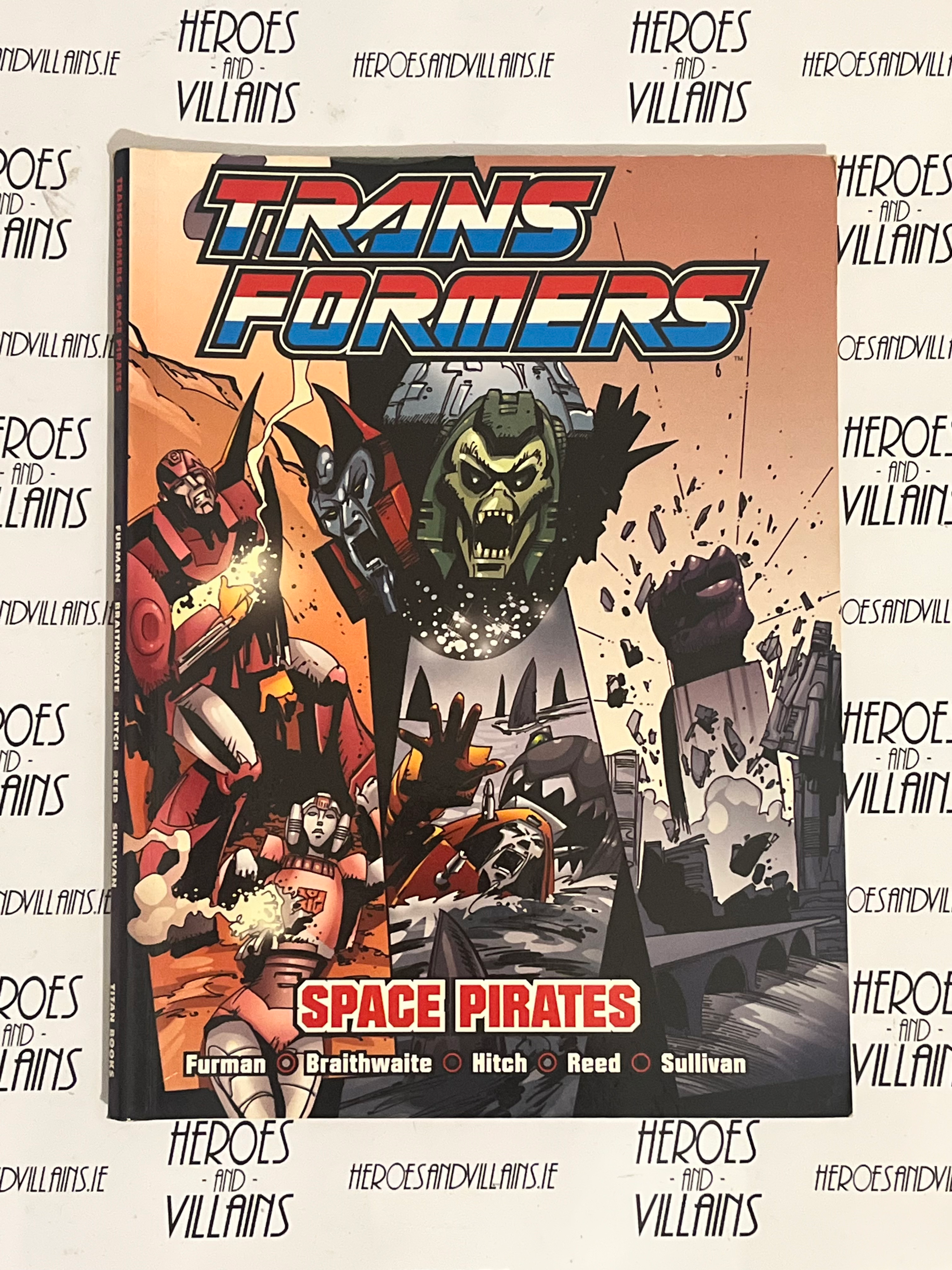 TRANSFORMERS MARVEL UK SPACE PIRATES TP (TITAN BOOKS 2004)