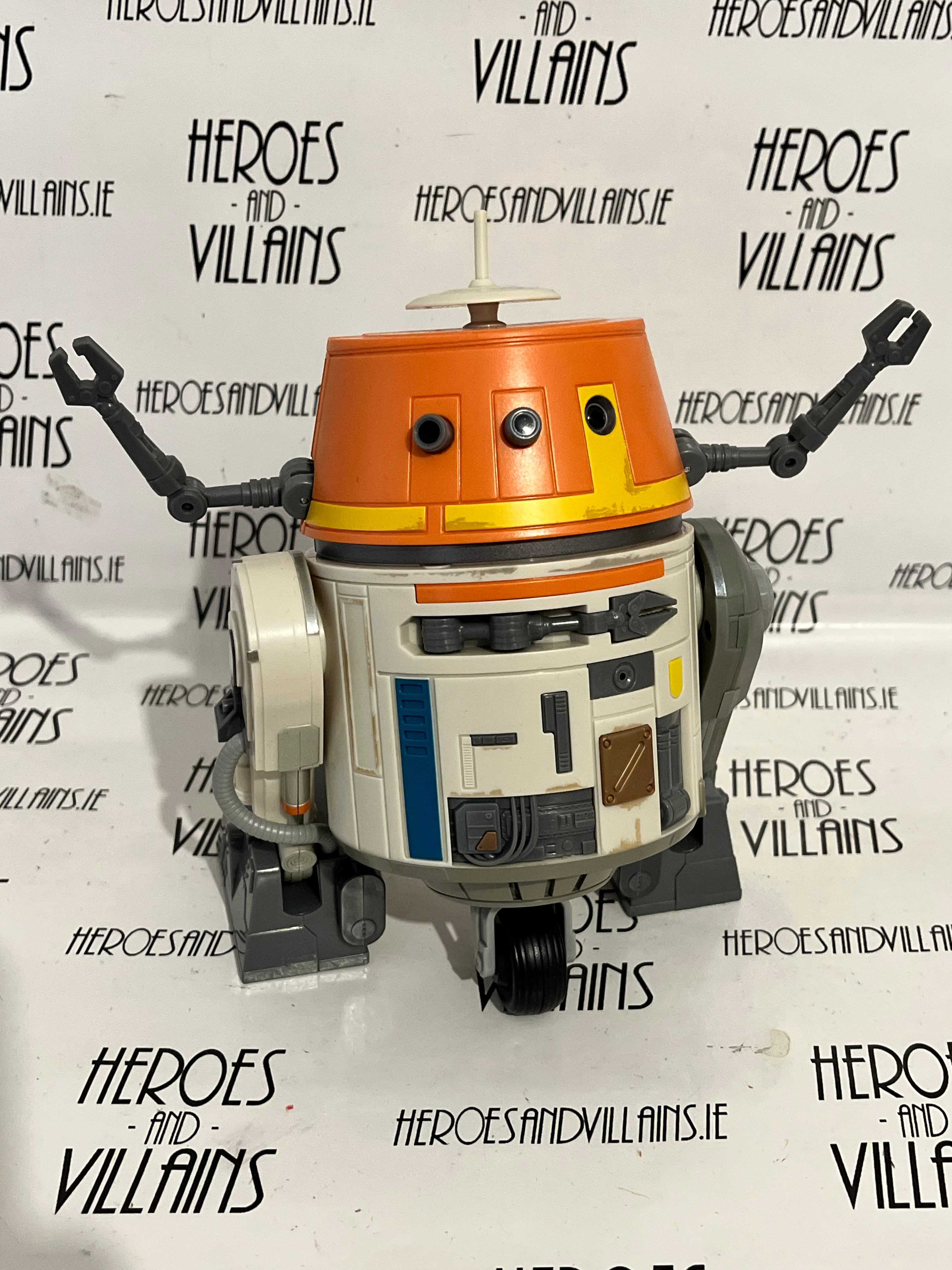 STAR WARS AHSOKA CHATTER BACK INTERACTIVE CHOPPER / C1-10P DROID (HASBRO 2024)