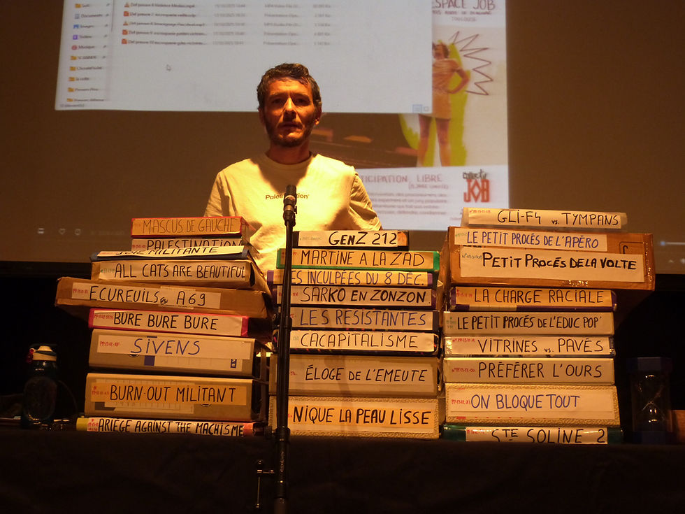 Micro de poche - Procès du militantisme avec la volte