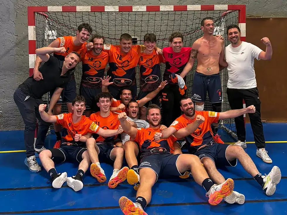 et c'est au tour du ST GIRONS HANDBALL d'accéder à la division supérieure