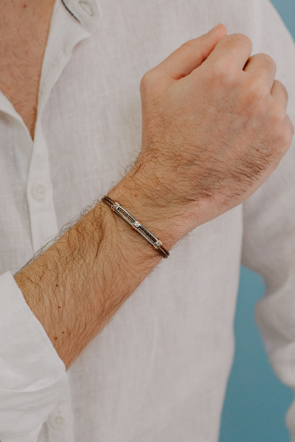 Miniatura: Bracciale cavetti in Acciaio e pvd marrone indossato Comete Gioielli