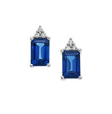 Orecchini in Oro Diamanti e Zaffiri blu Ottagonali della Collezione Storia di Luce Comete Gioielli