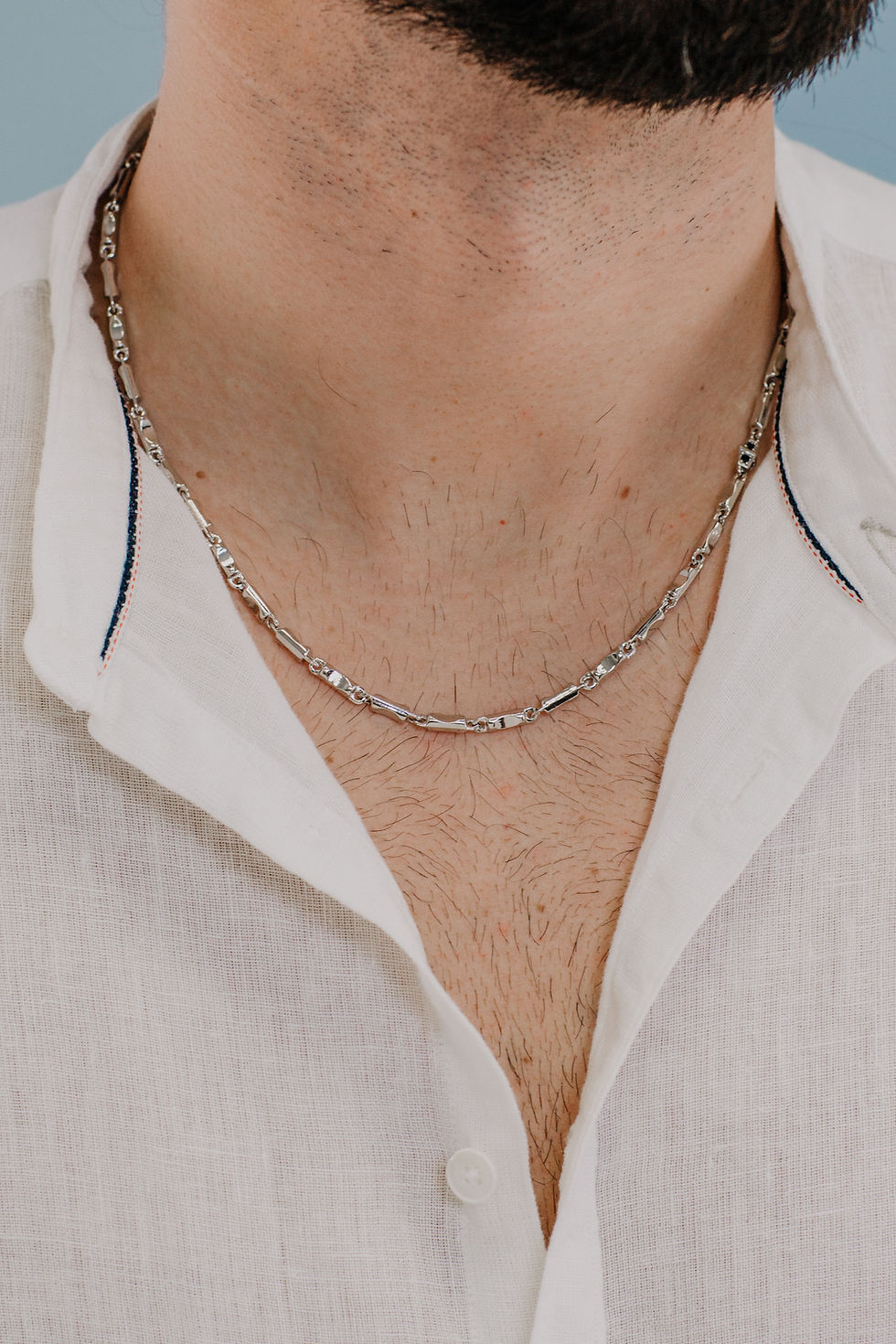 Miniaturbild: Girocollo in Argento e Zirconi Comete Gioielli indossato