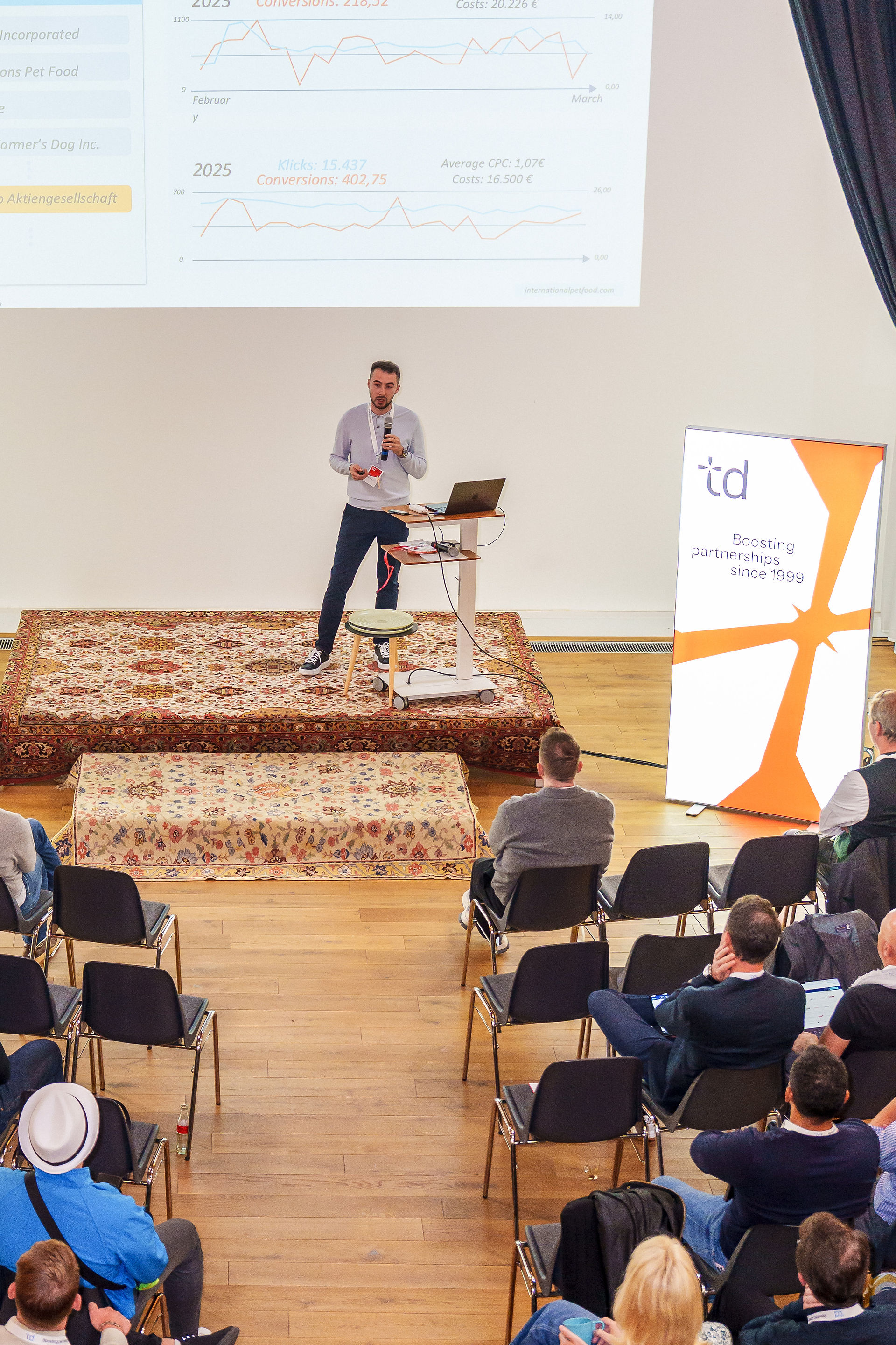 Patrick Zdravkovski about breaking data silos.