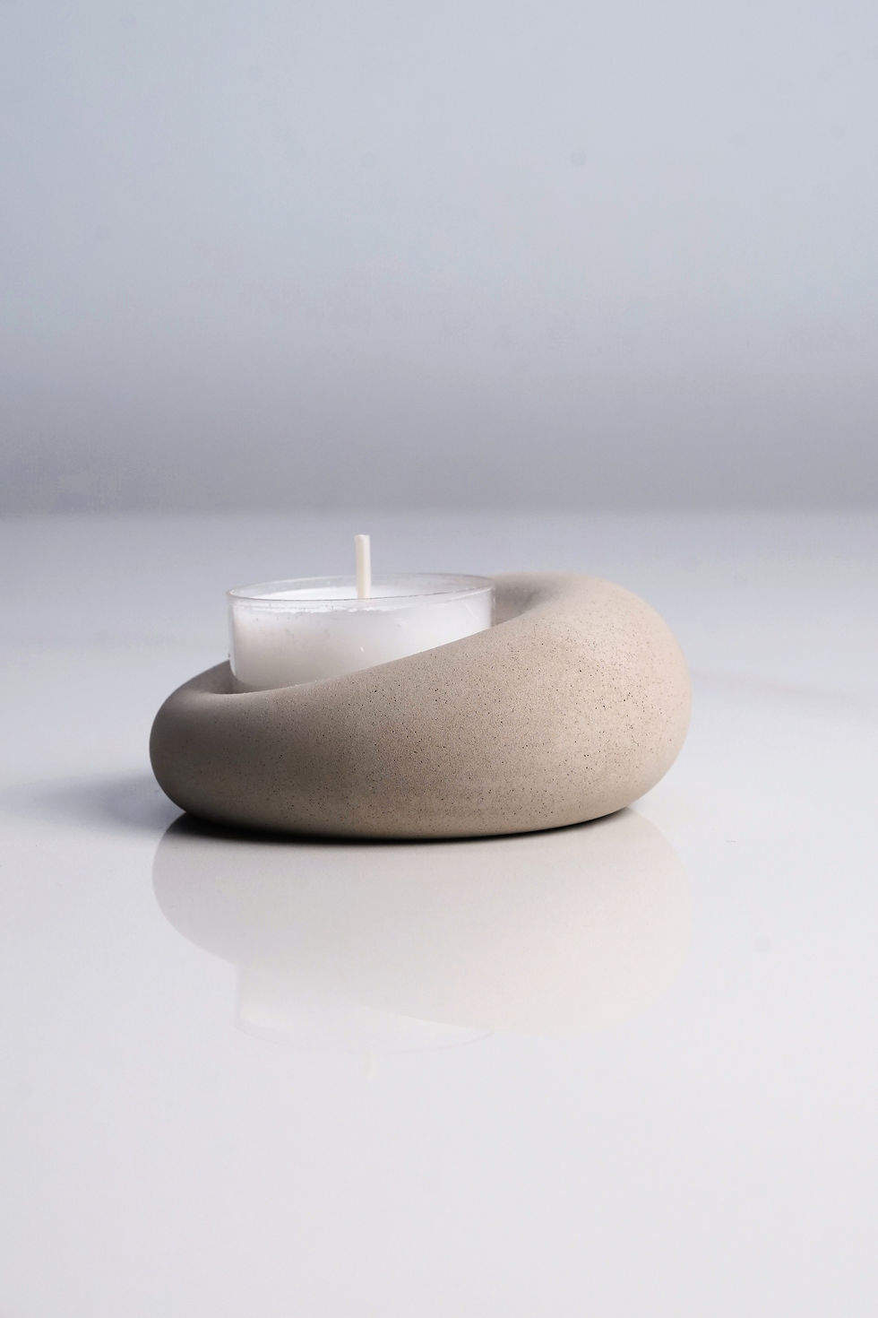 Thumbnail: Concrete Tealight Holder