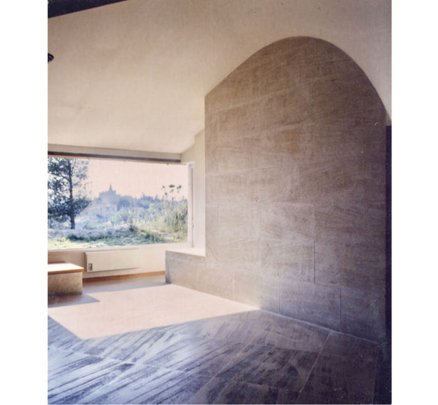 Le village cadré depuis le séjour