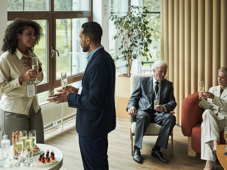 How to Plan a Seminar in a Relaxing Country Club Setting (Without the Stress)