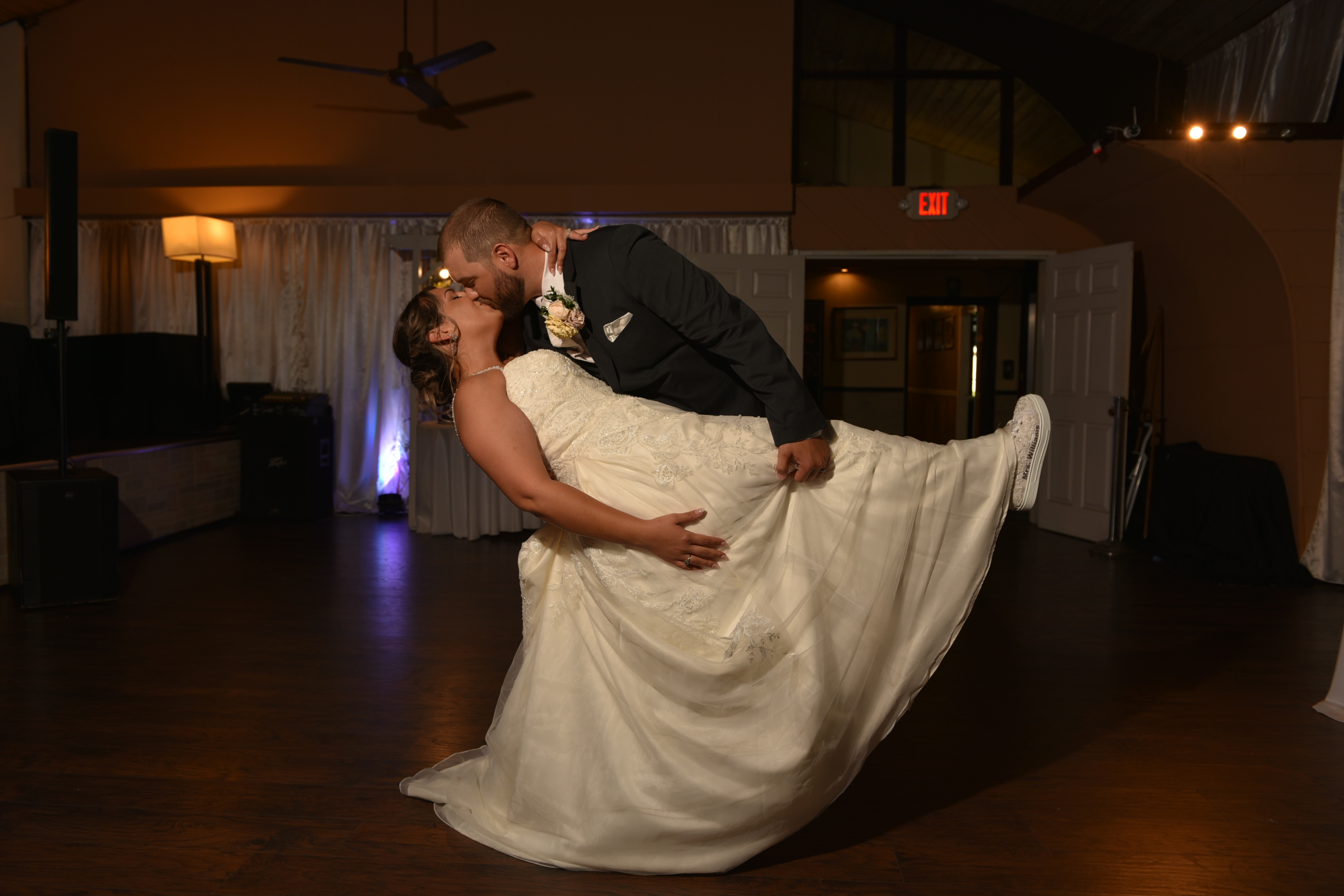 One Destination, Every Detail: Plan Your Wedding, Banquet, or Seminar at East Bay Country Club