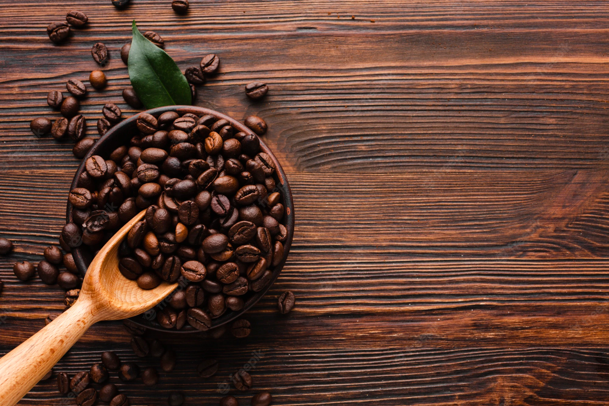 organic-roasted-coffee-beans-table_23-2148336773.webp