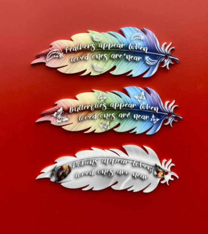 MEMORIAL STRAIGHT FEATHER