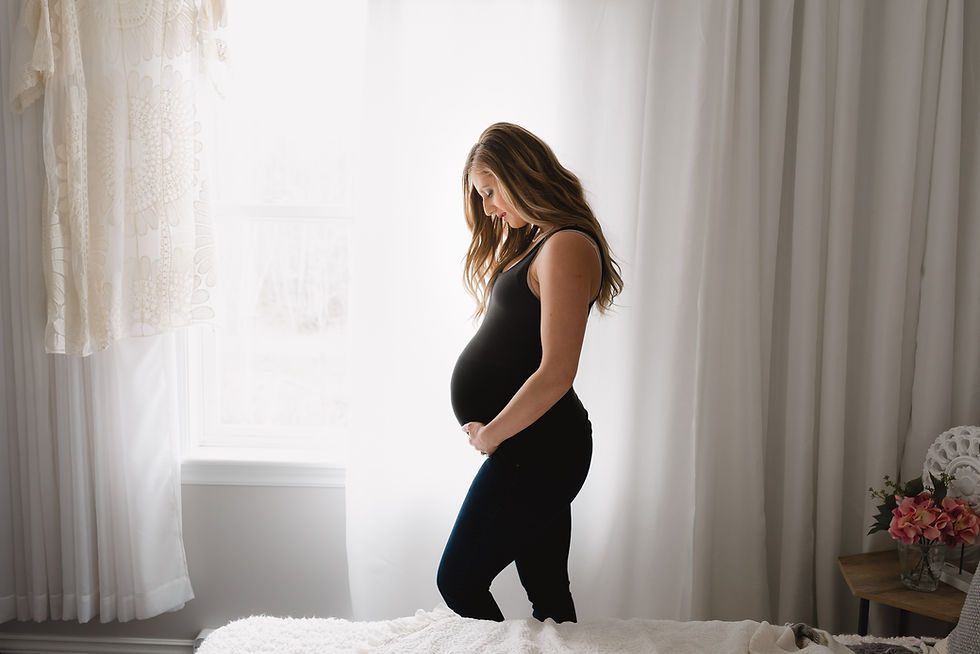 Maternity pregnancy photo photographer Moncton photography family