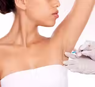 ascella-di-bellezza-e-iniezione-per-il-trattamento-estetico-e-professionale-del-benessere-