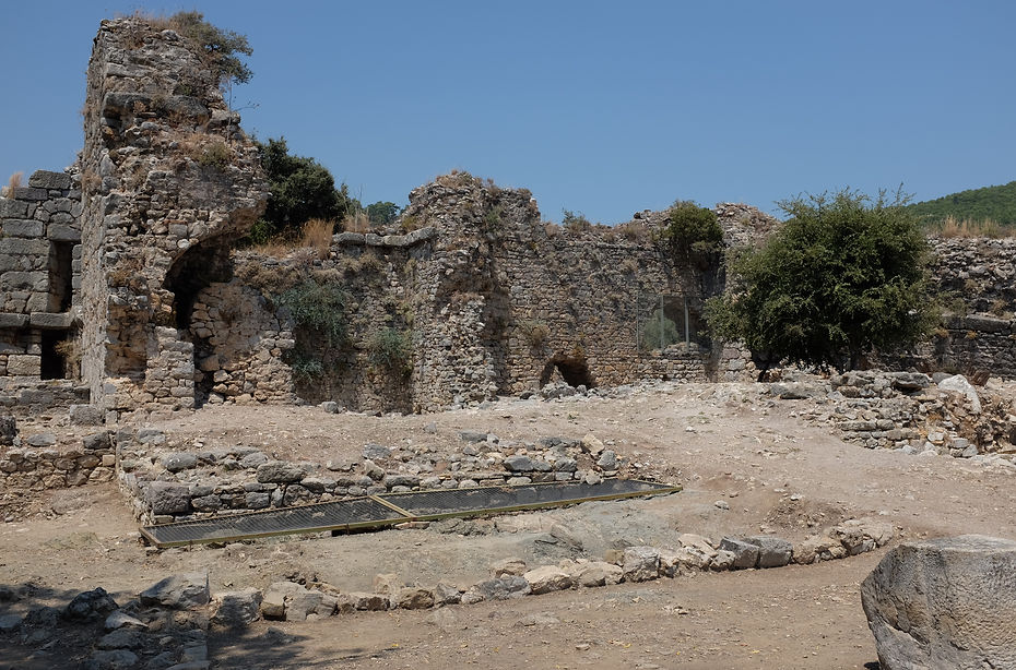 Roman_baths_of_Kaunos