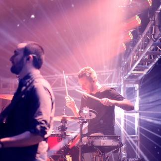Pourquoi Faire Appel à un Groupe de Musique Événementiel pour Votre Soirée Privée ou Soirée d'Entreprise à Paris ?