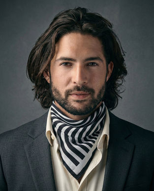 Man wearing abstract stripe scarf