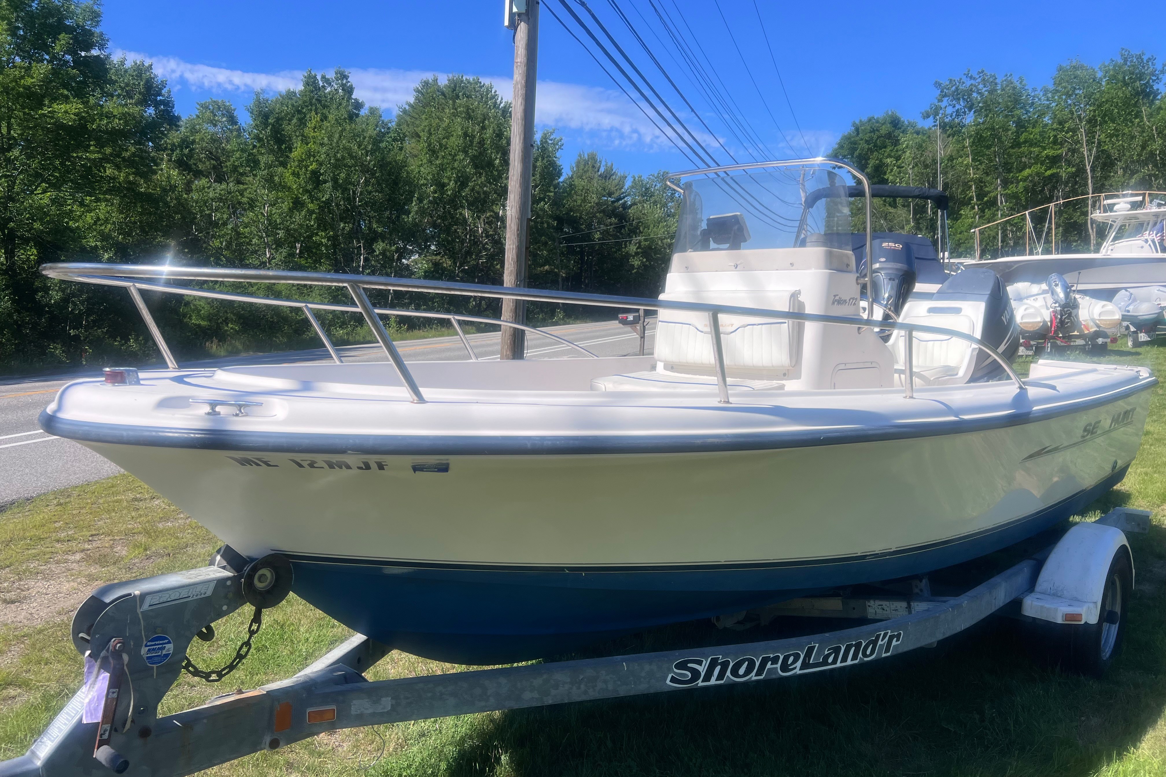 2004 Sea Hunt Triton 172