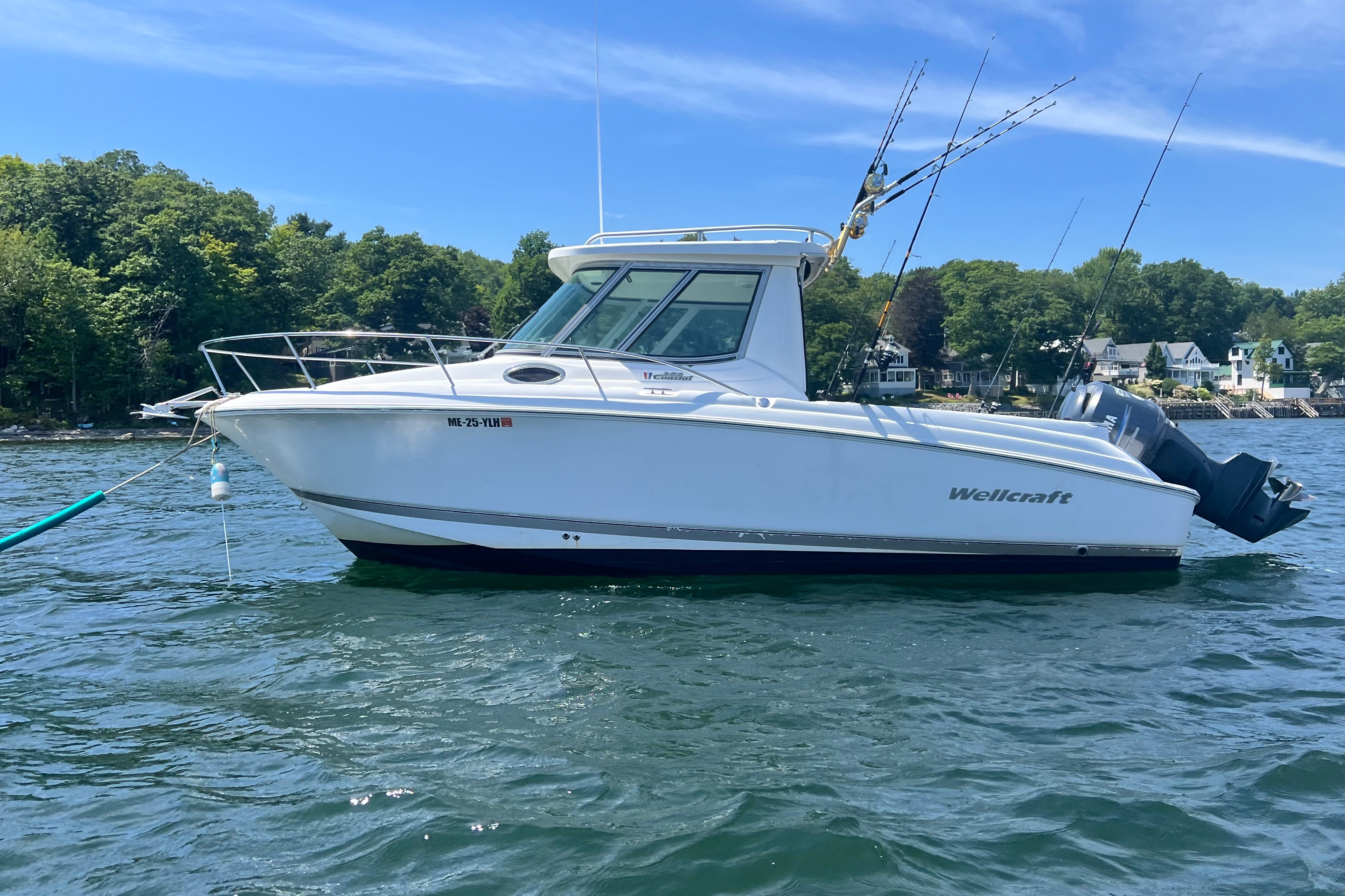 2005 Wellcraft 252 Coastal