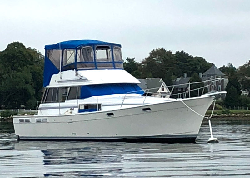 1989 Bayliner Motor Yacht